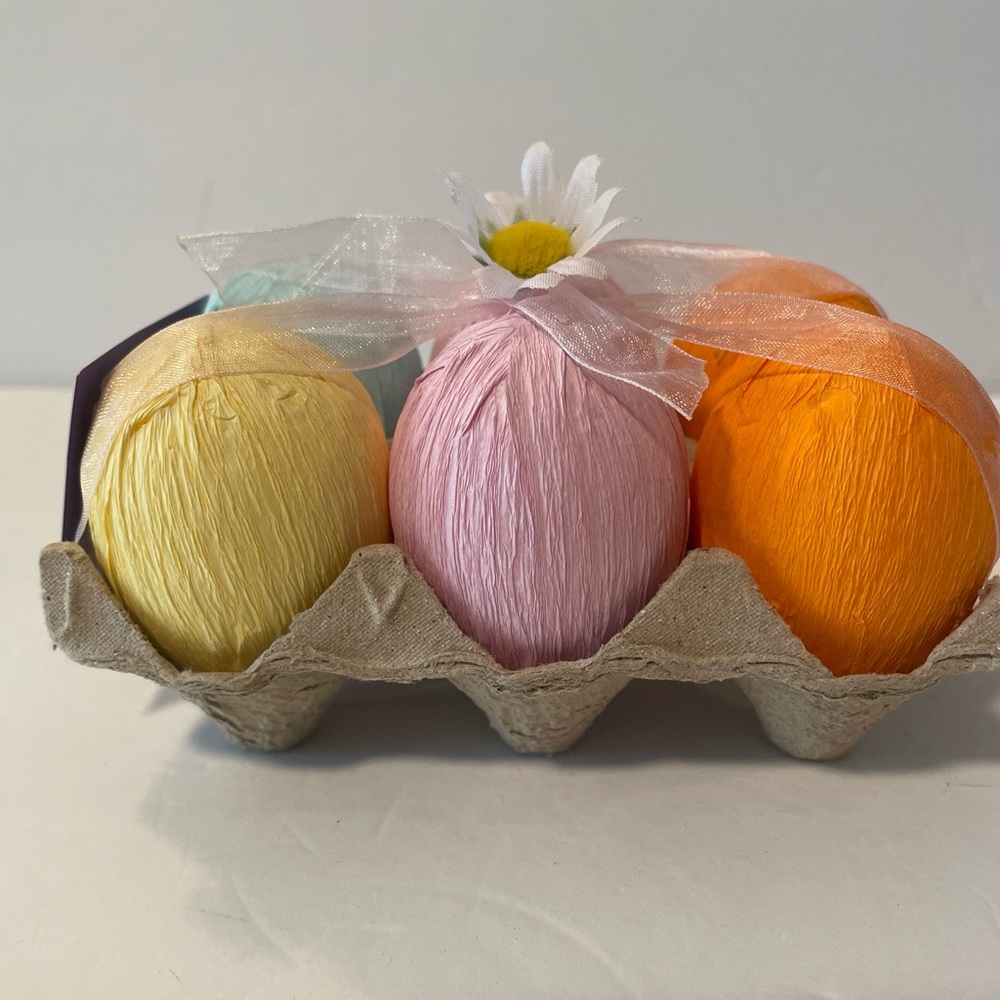 Kohl’s 6 Easter Eggs With Carton, Paper Mache New